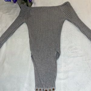 Jluxlabel off the shoulder